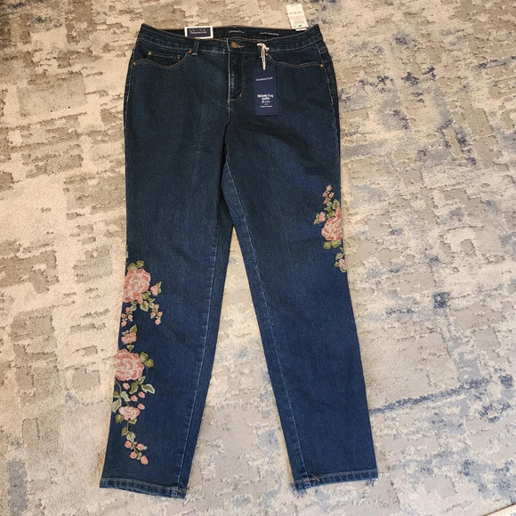 NWT Charter Club Floral Embroidered Bristol Ankle Jeans Tummy Slimming Size 10 - Picture 4 of 16